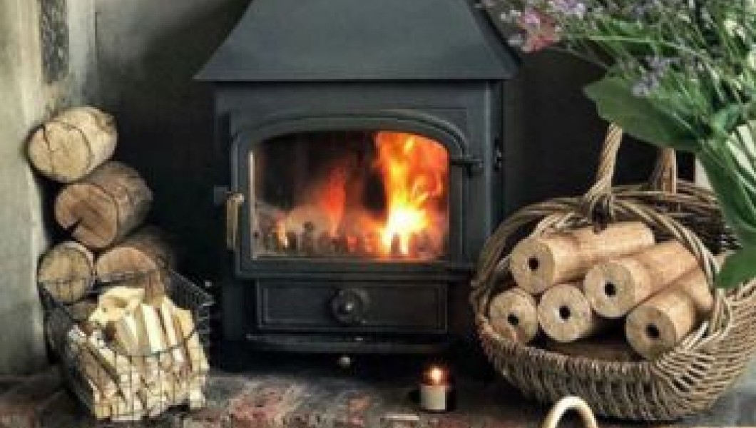 Cum se conectează un termosemineu? Cum se conectează un termosemineu?